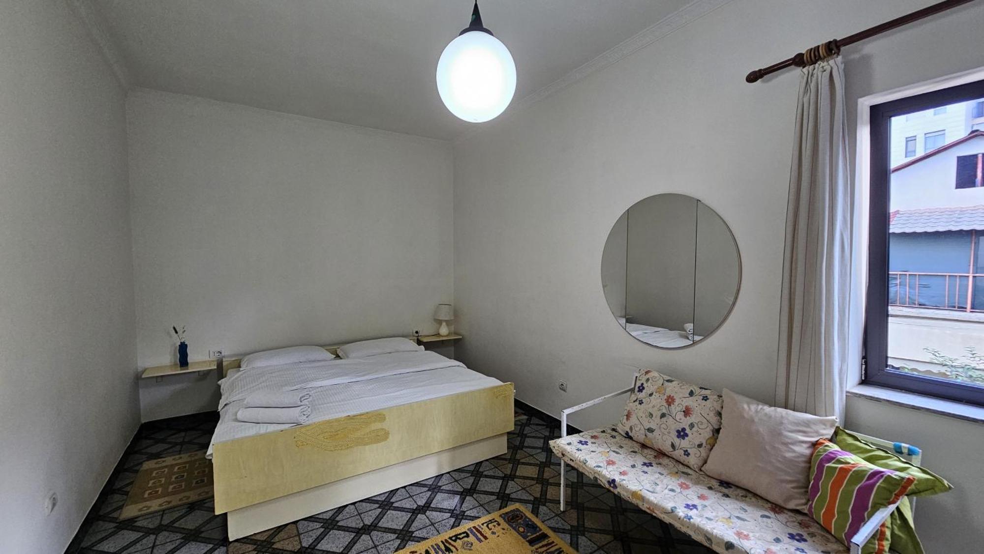 Angie'S Shared Villa Tam Tirana Buitenkant foto
