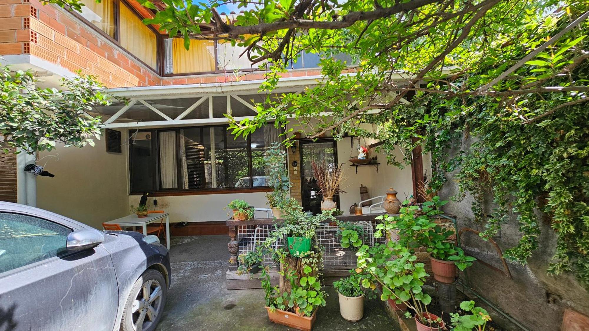 Angie'S Shared Villa Tam Tirana Buitenkant foto