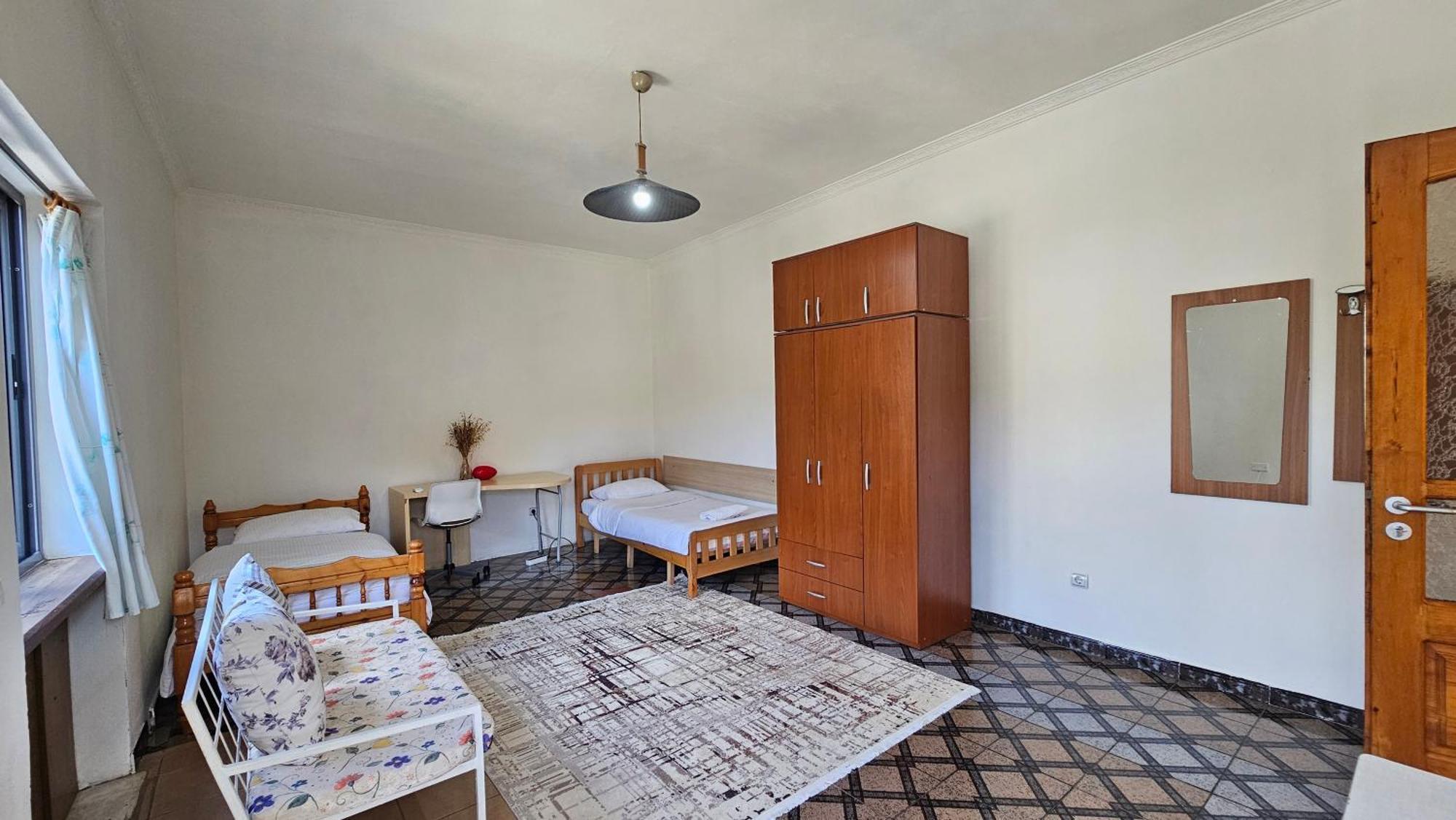 Angie'S Shared Villa Tam Tirana Buitenkant foto